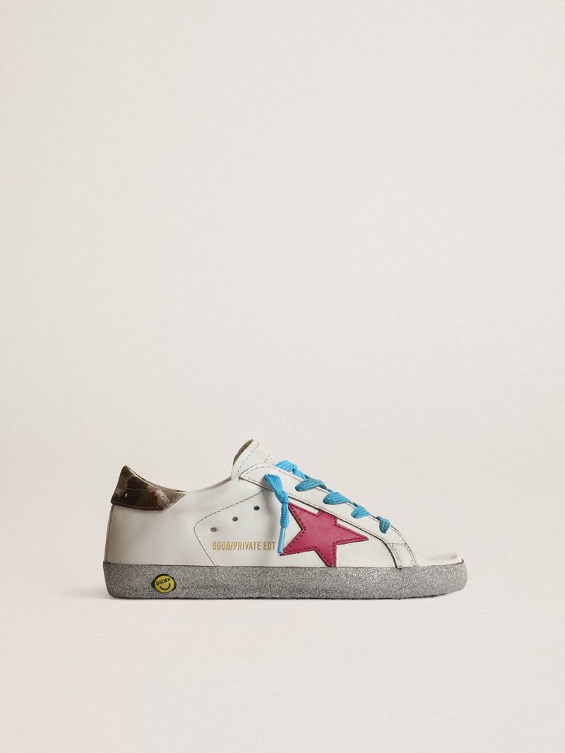 Young Super-Star LTD sneakers with fuchsia star and glitter foxing